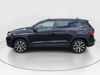 2024 Volkswagen Taos - Photo 4