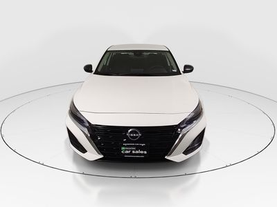 2025 Nissan Altima - Photo 2