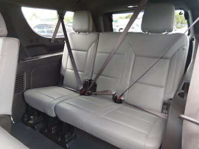 2024 Chevrolet Suburban - Photo 17