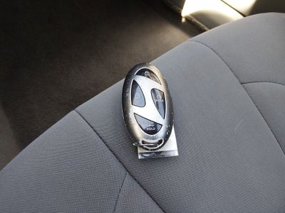 2024 Hyundai Elantra - Photo 15