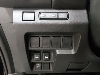 2024 Nissan Frontier - Photo 13