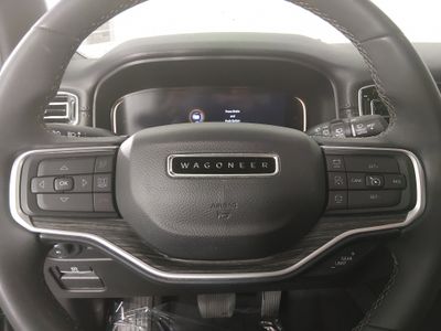 2024 Jeep Wagoneer - Photo 12