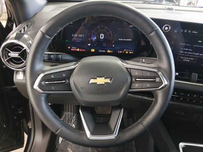 2025 Chevrolet Equinox - Photo 12