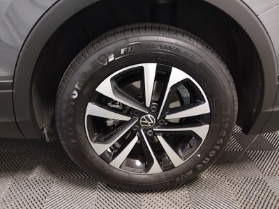 2024 Volkswagen Tiguan - Photo 10