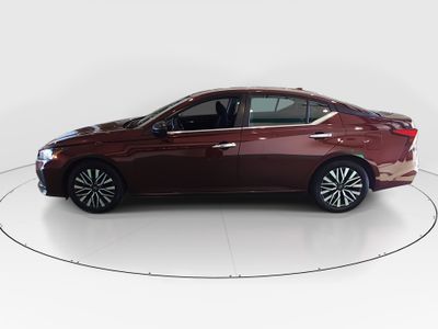 2024 Nissan Altima - Photo 4