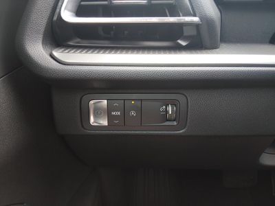2025 Chevrolet Traverse - Photo 13