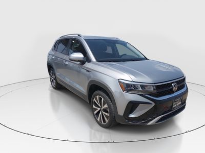 2024 Volkswagen Taos - Photo 1