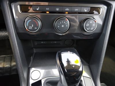 2024 Volkswagen Tiguan - Photo 19