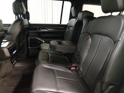 2023 Jeep Wagoneer L - Photo 28