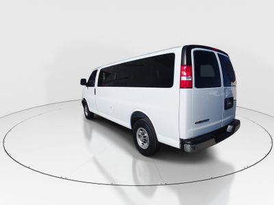 2025 Chevrolet Express 15 Passenger - Photo 5