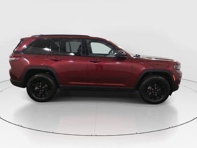 2025 Jeep Grand Cherokee - Photo 8