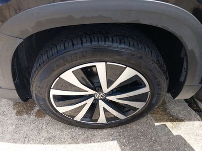 2024 Volkswagen Taos - Photo 10