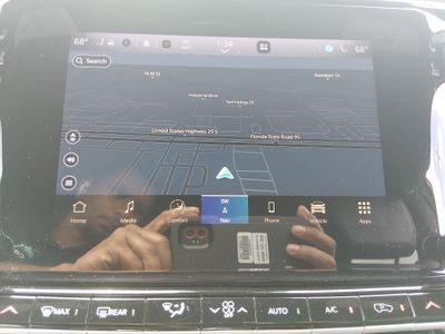 2023 Jeep Wagoneer L - Photo 17
