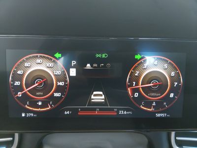 2024 Hyundai Elantra - Photo 14