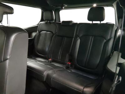 2024 Jeep Wagoneer - Photo 19