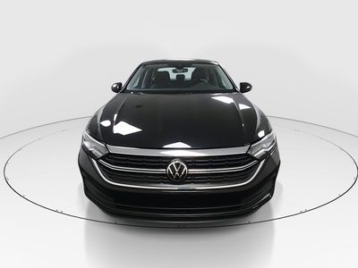 2024 Volkswagen Jetta - Photo 2