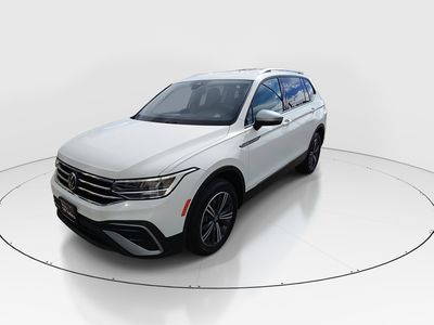 2024 Volkswagen Tiguan - Photo 3