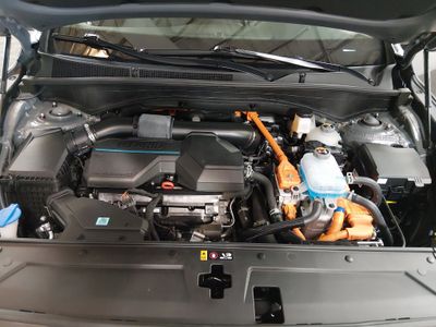 2023 Hyundai Santa Fe Plug-In Hybrid - Photo 9