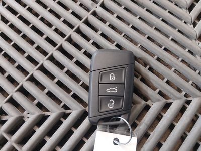 2024 Volkswagen Taos - Photo 15