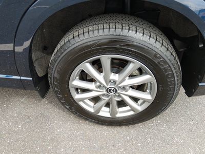 2025 Mazda CX-5 - Photo 10
