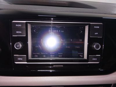 2024 Volkswagen Taos - Photo 17