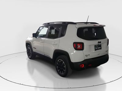 2023 Jeep Renegade - Photo 5