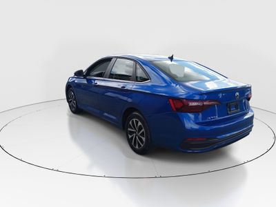 2024 Volkswagen Jetta - Photo 5