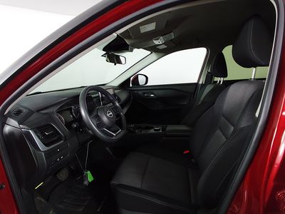 2024 Nissan Rogue - Photo 18