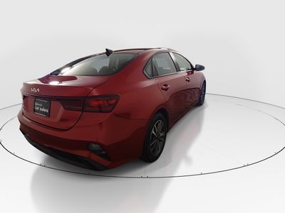 2023 Kia Forte - Photo 7