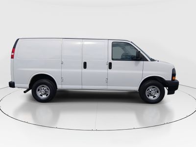 2023 Chevrolet Express Cargo Van - Photo 8