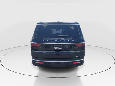 2023 Jeep Wagoneer L - Photo 6