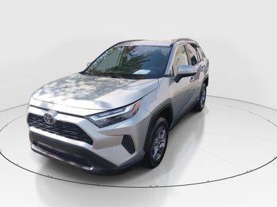 2024 Toyota RAV4 - Photo 3
