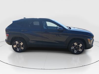 2025 Hyundai Kona — photo 8 view