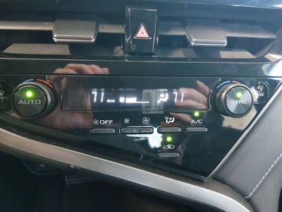 2023 Toyota Camry - Photo 18