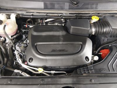 2023 Chrysler Pacifica — photo 9 view
