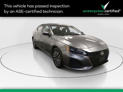 2024 Nissan Altima - Photo 1