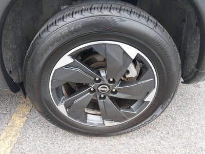 2024 Nissan Rogue - Photo 10