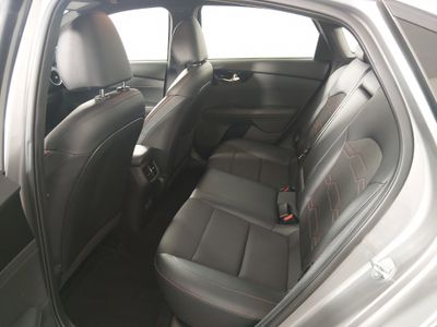2023 Kia Forte - Photo 21