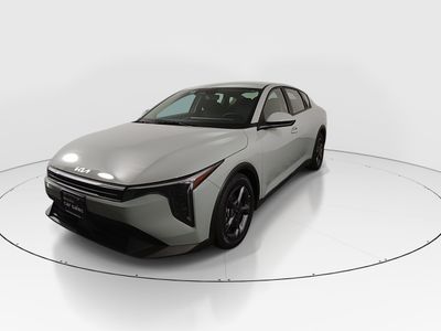 2025 Kia K4 - Photo 3