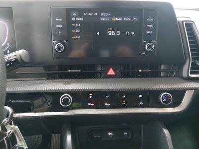 2024 Kia Sportage - Photo 18