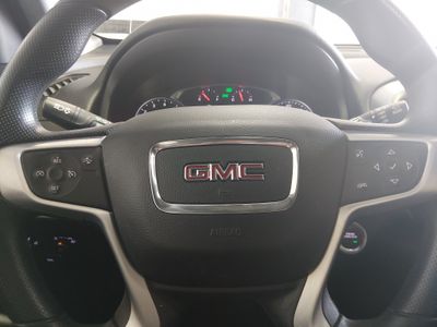 2024 GMC Terrain — photo 12 view