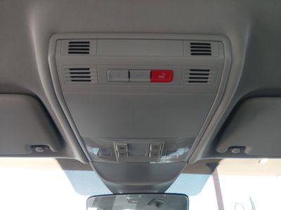 2024 Volkswagen Taos - Photo 22