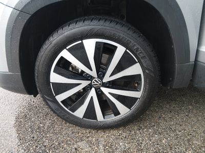 2024 Volkswagen Taos - Photo 10