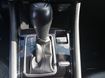 2023 Jeep Compass - Photo 16
