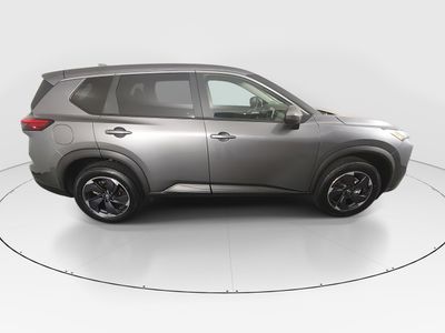 2025 Nissan Rogue - Photo 8