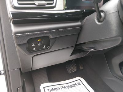 2024 Volkswagen Atlas Cross Sport - Photo 13