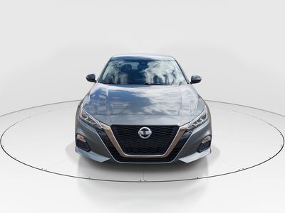 2021 Nissan Altima - Photo 2