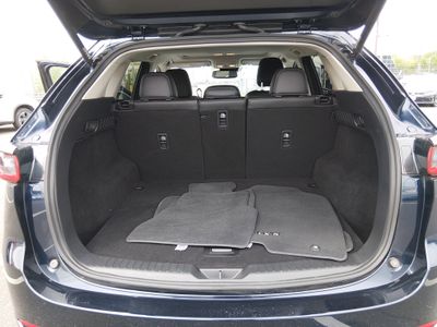 2025 Mazda CX-5 - Photo 11