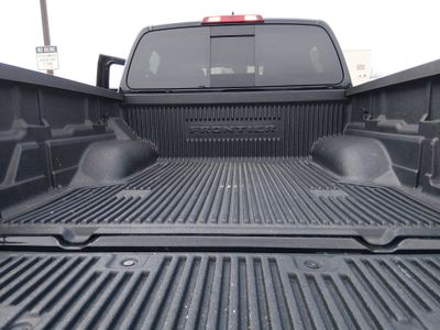 2024 Nissan Frontier - Photo 11
