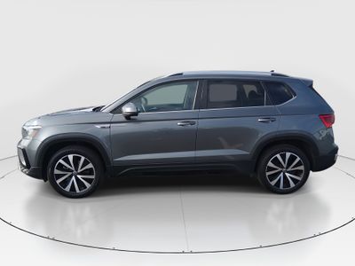 2024 Volkswagen Taos - Photo 4